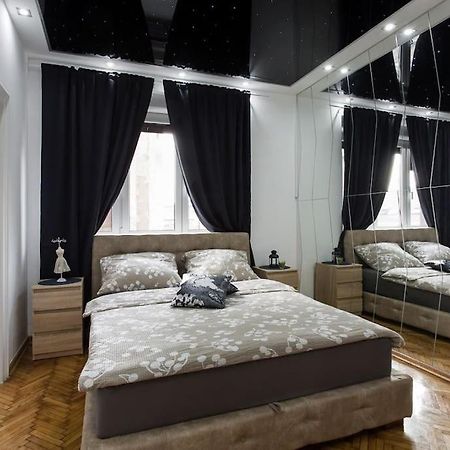 Hedonist-Belgrade Central Nest Belgrado Exterior foto