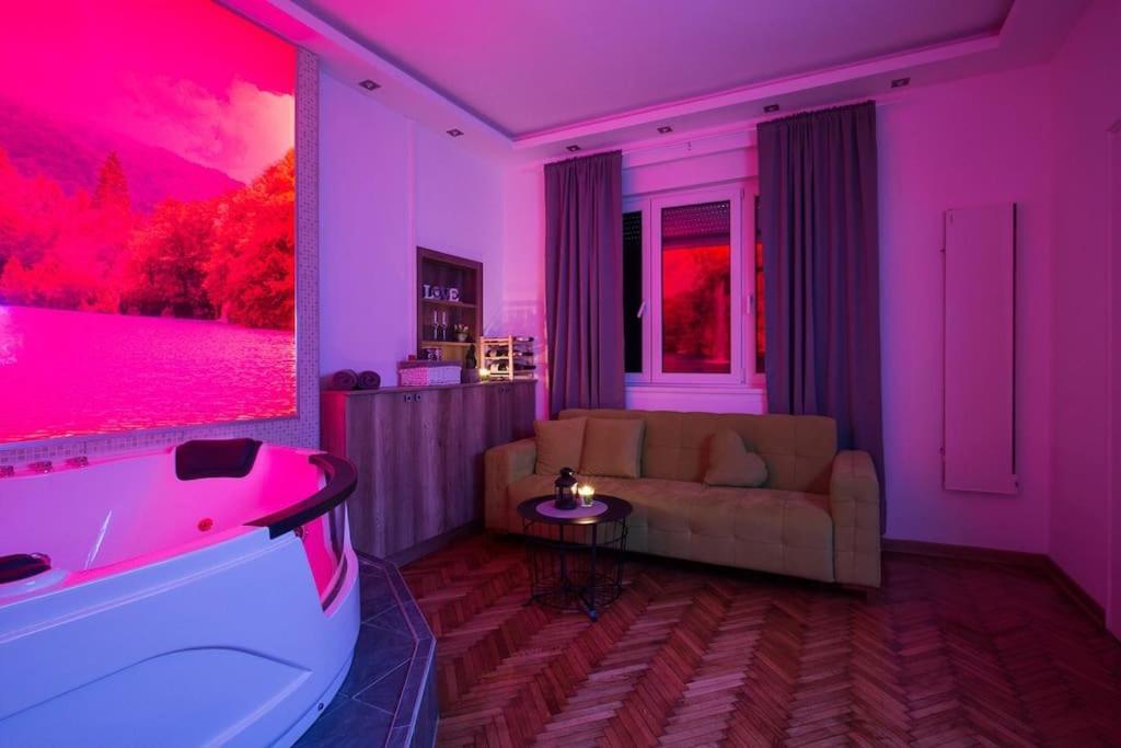 Hedonist-Belgrade Central Nest Belgrado Exterior foto