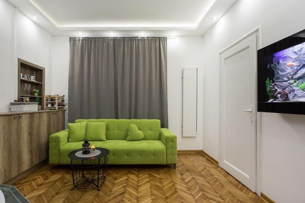 Hedonist-Belgrade Central Nest Belgrado Exterior foto